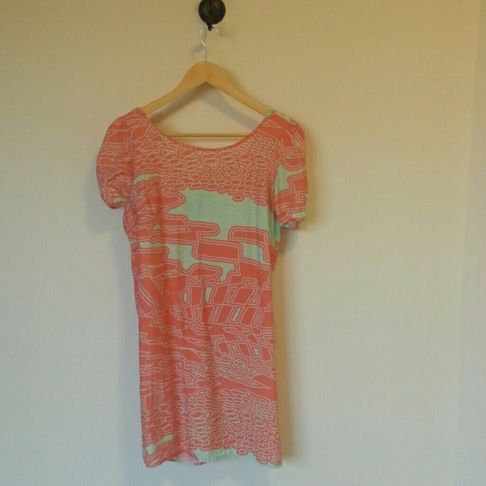 Coral and mint dress.